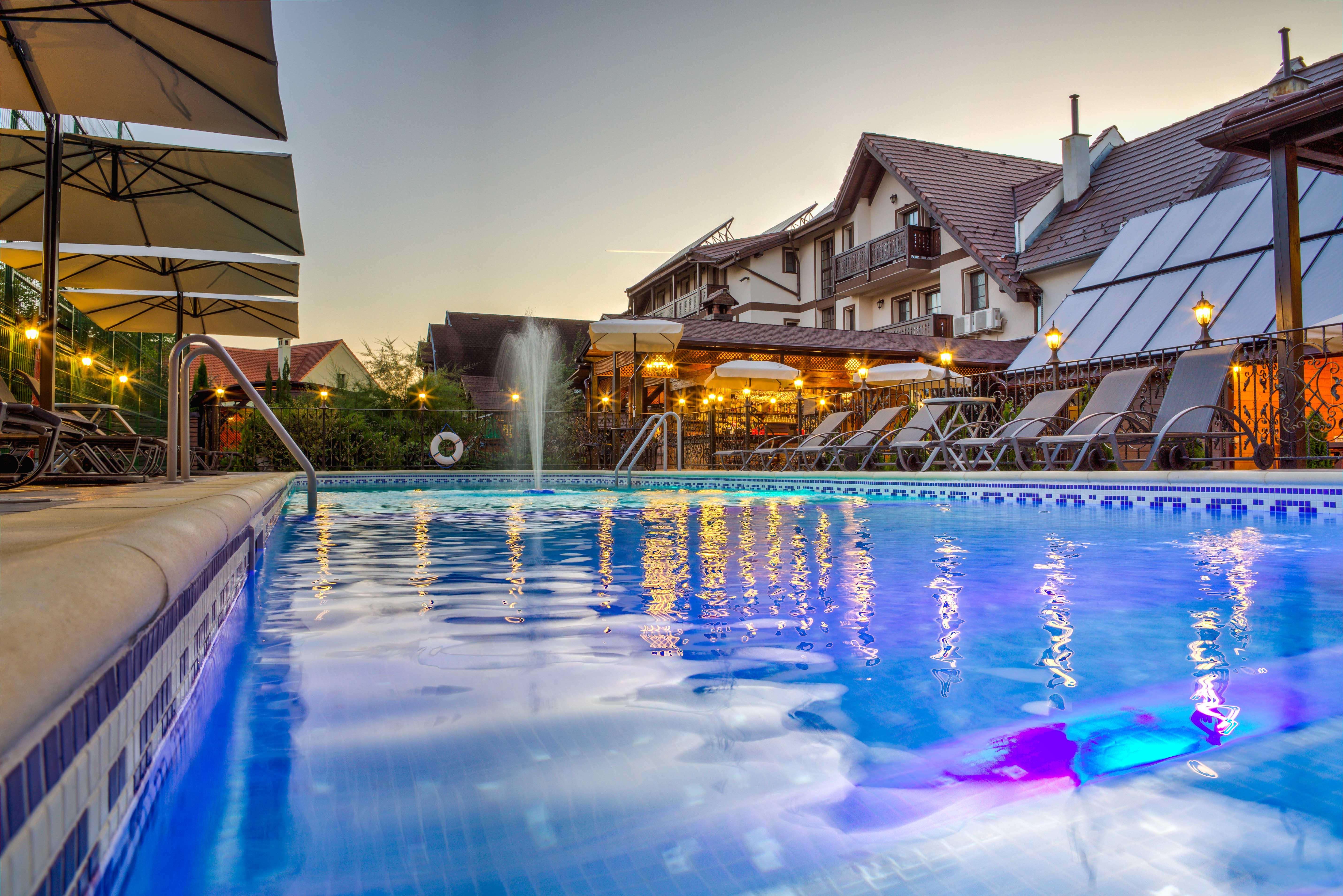 Conacul Ambient Hotel Cristian  Luaran gambar
