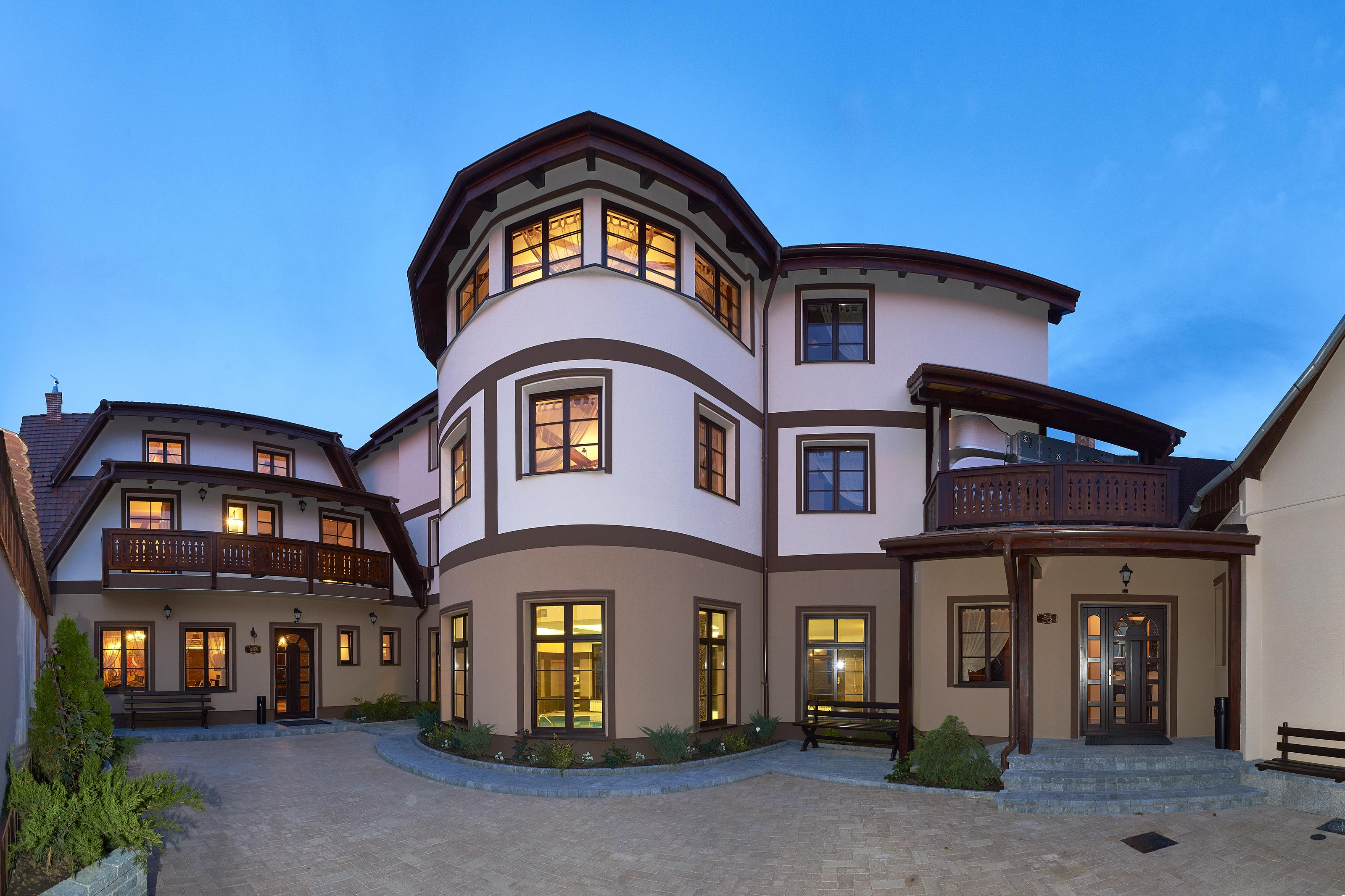 Conacul Ambient Hotel Cristian  Luaran gambar